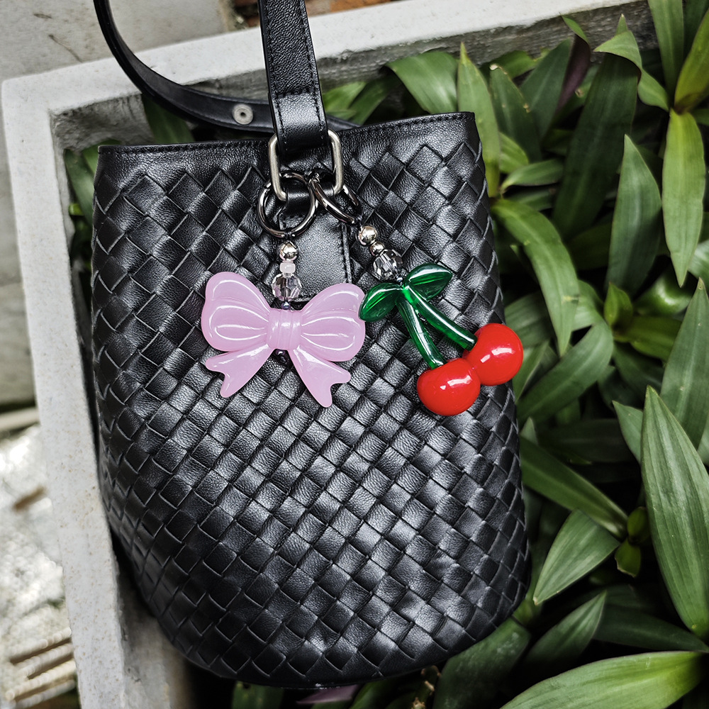 Phone Accessories For Teen Girls - HERLOOK 빅 체리 가방 참 키
